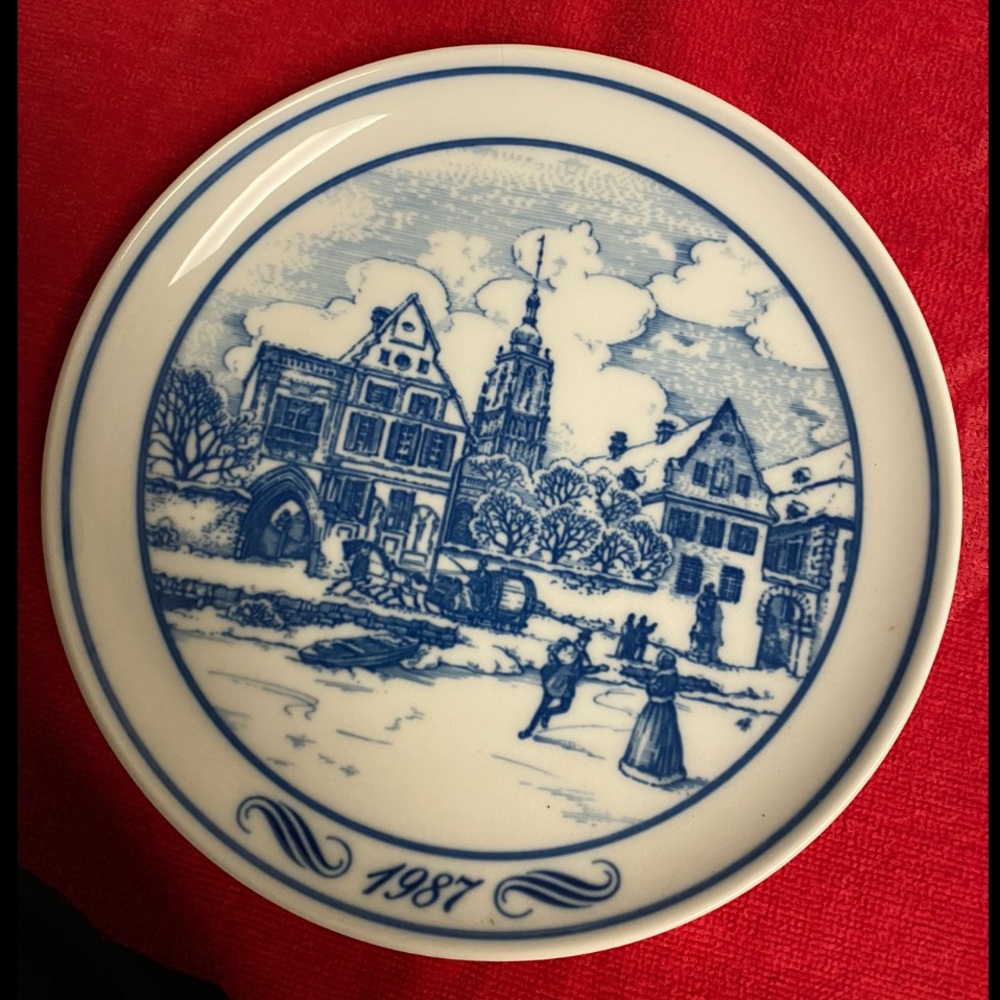 1987 Eltzer HOF Eltville Am Rhein Plate